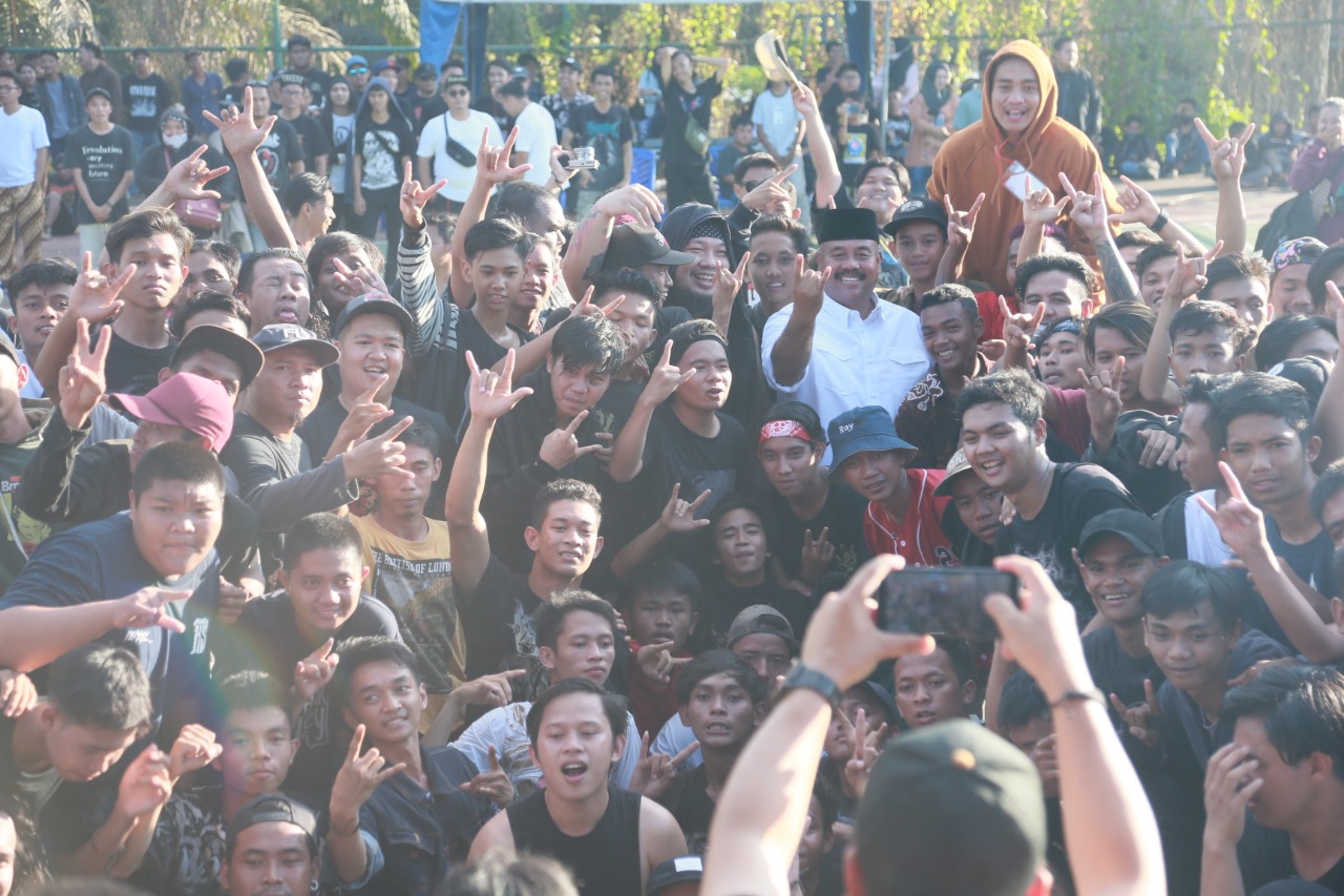 Tak Agendakan Hadir di Metalfest, Edi – Rendi Diserbu Milenials