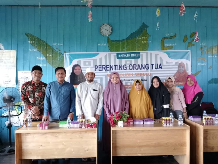 KEMAK Laksanakan Kegiatan Pola Asuh di Madrasah Ibtidaiyah Attolibin