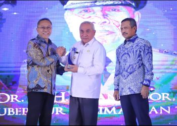 Kaltim Menerima Penghargaan Tingkat Nasional Terbaik Peduli Perlindungan Konsumen