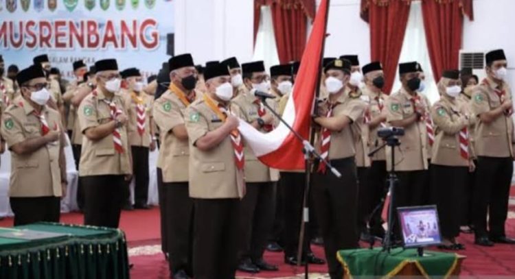 Ketua Kwarnas Pramuka Mengukuhkan Mabida dan Kwarda Kaltim