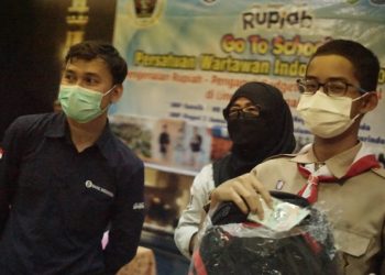 Cinta Bangga Rupiah  Hindari Hoax dan Bullying di SMP Islamic center