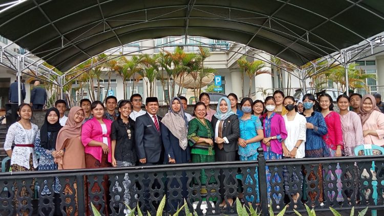 Paduan Suara Smansa Sangatta Utara Tampil Memukau di Hari Pahlawan