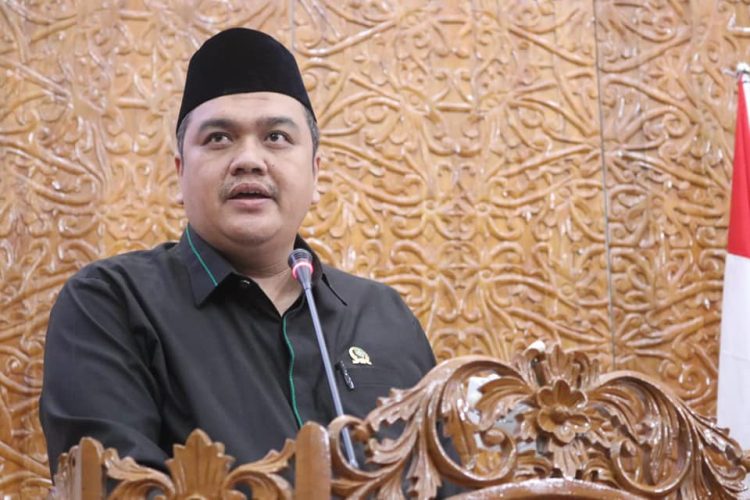 Tugas Dewan Serap Aspirasi dan Beri Solusi Kepada Masyarakat
