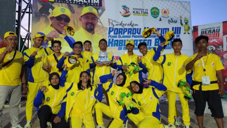 Tiada Lawan, Atlet Panjat Tebing Kutim Boyong 8 Medali Emas