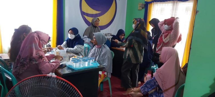 Peringati Hari Ibu  DPW Garnita Nasdem Kaltim  Gelar Kegiatan Sosial