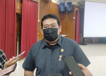 DPRD Kota Balikpapan : Terima   Dua Nama Calon  Kandidat Wakil Walikota