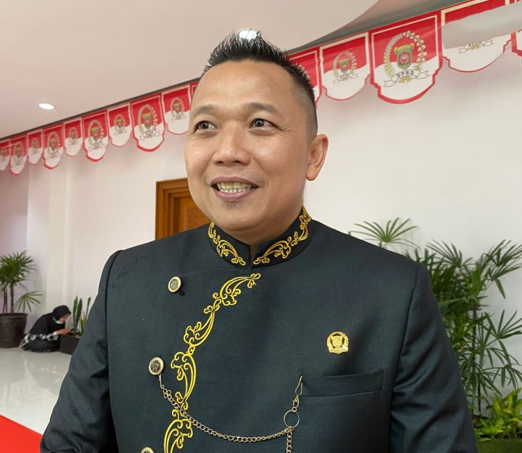 Deni Hakim Anwar Minta Dinas Kota Tepian Bergerak Aktif Pantau TKA dalam Perusda