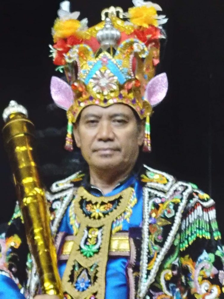 di Karnaval HUT Balikpapan DR .Rendi Susiswo Ismail Bangga  Dengan Kostum Menak Jinggo .