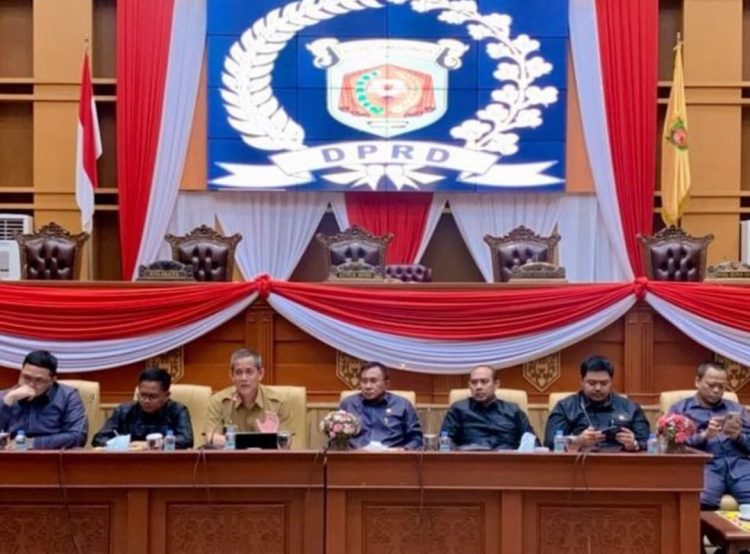 Hearing Komisi I DPRD Samarinda dan Disdukcapil Bahas Identitas Kependudukan Digital (IKD)   