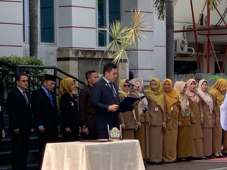 Lantik 17 Kepala Sekolah, Andi Harun Minta Kurikulum Relevan Terhadap Murid