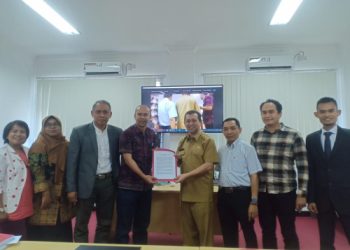 Wagub Kaltim Beri Apresiasi Tesis Mahasiswa Hukum Unmul
