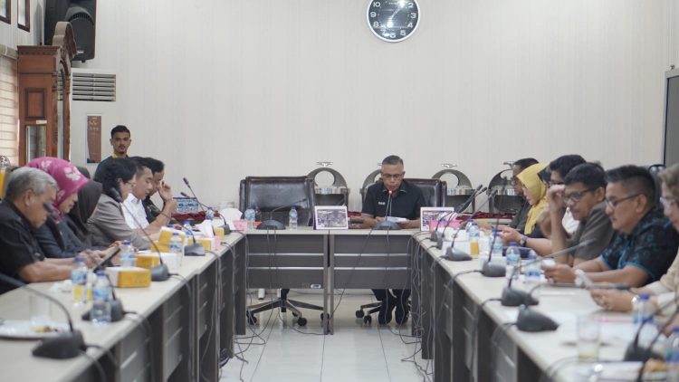 DPRD Buka Masa Sidang II Dan Tutup Masa Sidang I