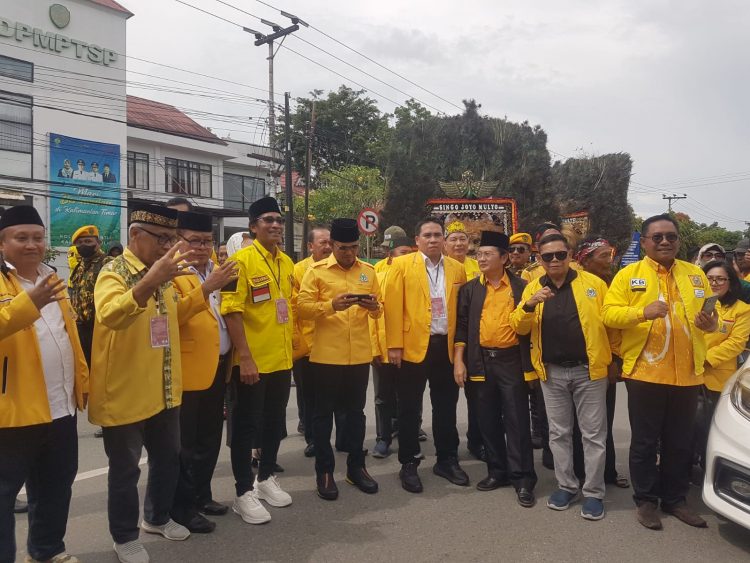 Golkar Kaltim Daftarkan 55 Orang  Bacaleg ke KPU Kaltim