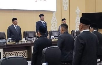 Imam Dan Asep Dilantik  Wakil Ketua  DPRD Balikpapan Melalui Sidang Paripurna.