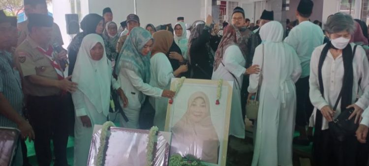 Almarhumah Norbaiti Terkenang Selamanya Dihati