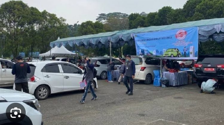 Dinas Lingkungan Hidup Melaksanakan Uji Emisi Gas Buang Kendaraan Roda Empat