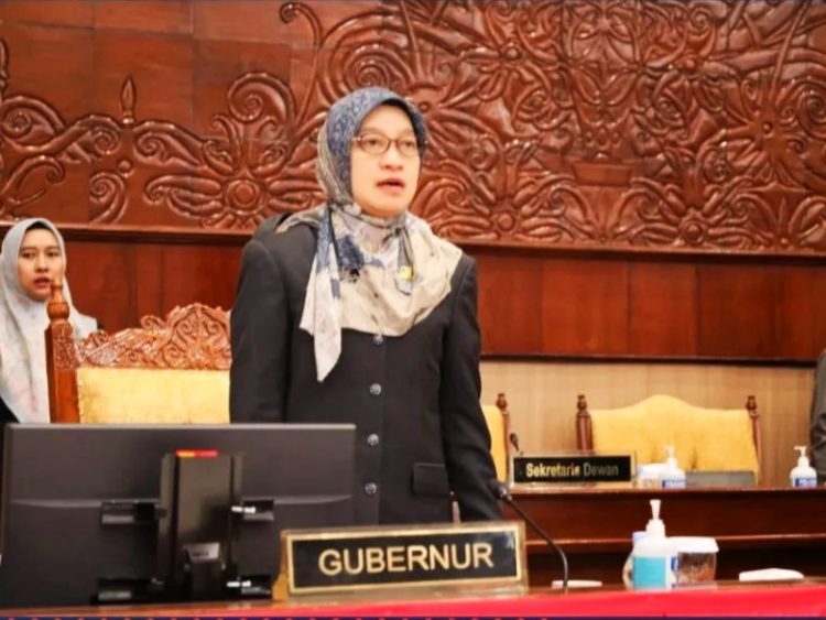 Sekda Kaltim Segerakan Jawaban Gubernur Terkait Nota Keuangan dan Ranperda