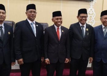 Sidang Paripurna, Jafar Sidik Resmi Dilantik Gantikan Syukri Wahid