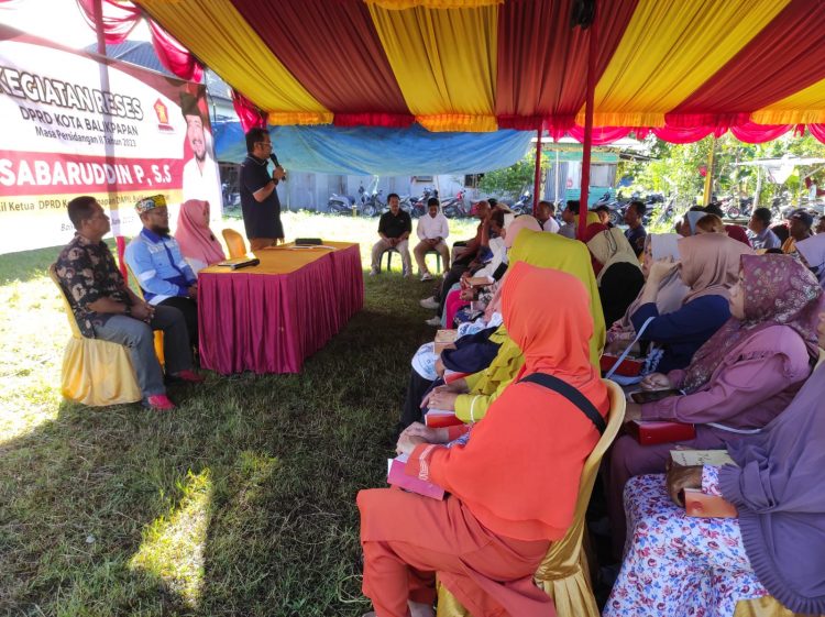 Program MBR, Mencuat di Reses Sabaruddin di RT 31 Manggar Baru