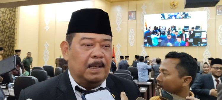Peringati Hardiknas : Ketua DPRD Balikpapan Abdulloh S. Sos, Minta  Penyelenggara Pendidikan Tingkatkan Sumber Daya Manusia