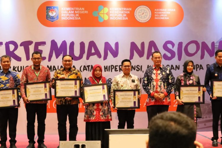 Kukar Raih Penghargaan Adinkes 2023, Wabup Rendi Solihin Apresiasi Keberhasilan Nakes