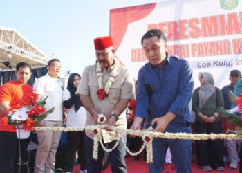 Bupati Kukar Edi Damansyah Resmikan Pasar Desa Sungai Payang Loa Kulu