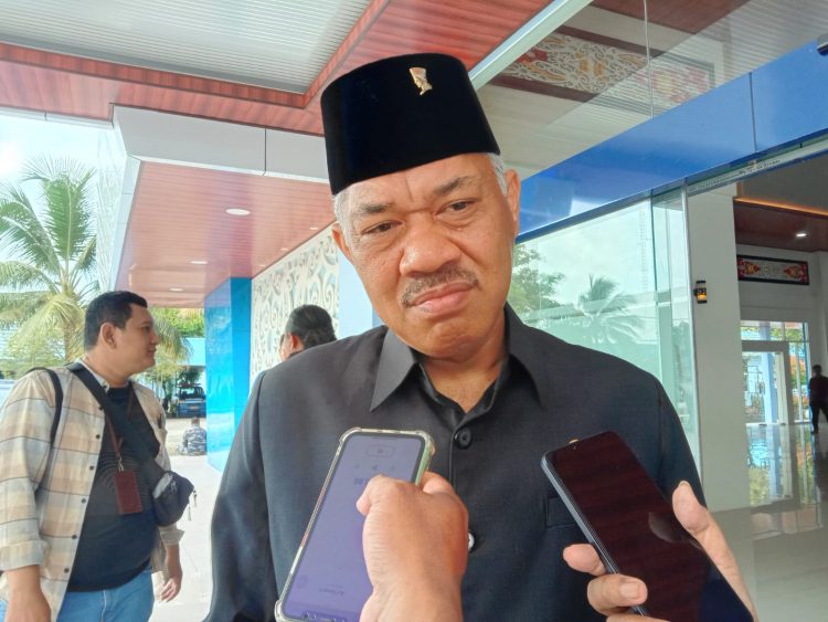 Wakil Ketua DPRD Budiono Menghadiri  Peringatan Hari Bakti TNI Angkatan Udara Ke – 76