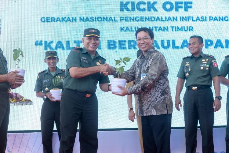 Bank Indonesia Penanaman  55 Ribu Bibit Cabai Menangkal Inflasi