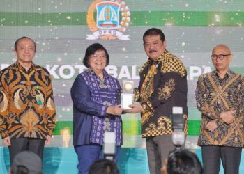 DPRD Balikpapan Kembali Meraih Penghargaan Green Leadership”Nirwasita Tantra”