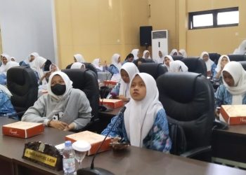 Murid SMA 8 Adakan Audiensi Ke DPRD Untuk Belajar Politik