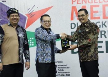 Diskominfo Kaltim Gelar FGD di Balikpapan, Bahas Penyusunan Pergub Pengelolaan Kerjasama Media