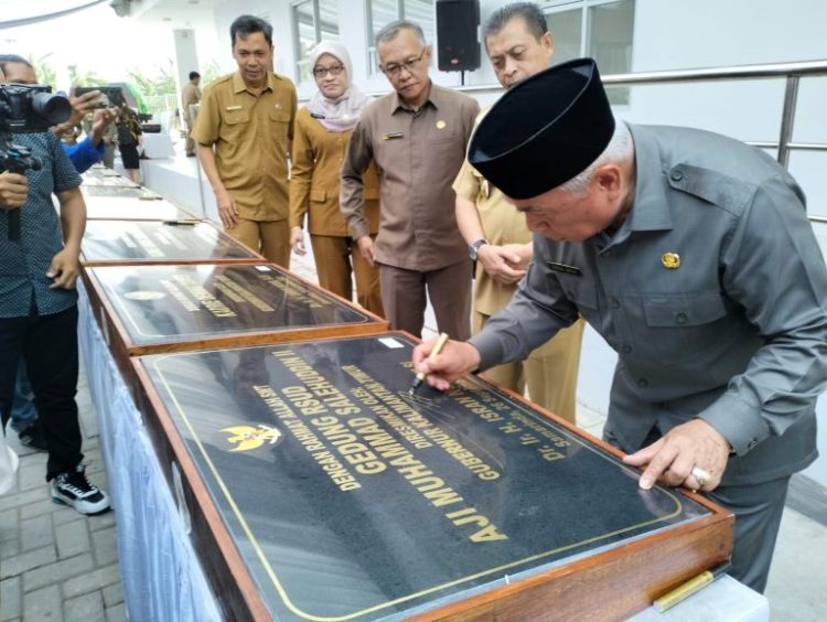 Gubernur Kaltim Resmikan RSUD Aji Muhammad Salehuddin II