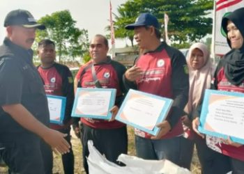 Nelayan Mangkurawang dan Loa Tebu Dapat Bantuan Dari  Bupati Kutai Kartanegara