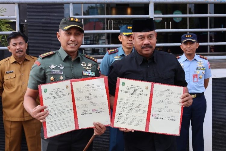 Bupati Kutai Kartanegara MOU Dengan TNI-POLRI Pembinaan dan Pelatihan Putra-Putri Kukar Abdi Negara