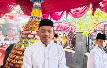 Iwan Wahyudi Wakili DPRD  Balikpapan Pada Kirab Budaya Gunungan