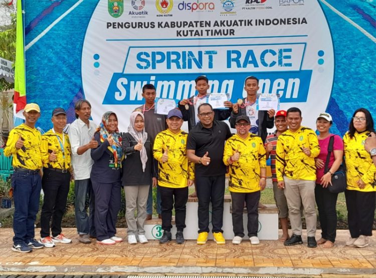 Wakil Bupati Kutim Tutup Sprint Race Swimming Open 2023