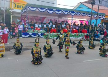 Bupati dan Wabup Melepas Pawai Kirab Budaya Menyemarakkan HUT ke-24 Kabupaten Kutim