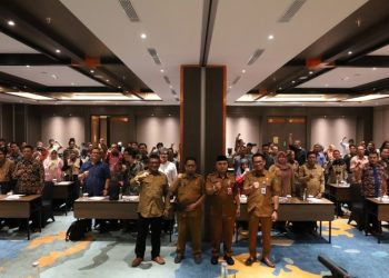 Tingkatkan Kualitas Aparatur Kecamatan dan Operator Siskeudes, DPMD Gelar Pelatihan