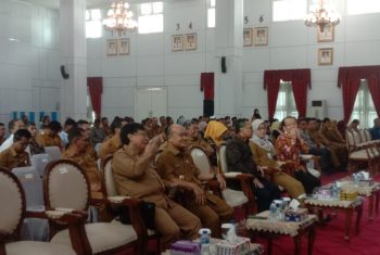 Sekda Kaltim Ingatkan Semua Perangkat Desa Harus Transparan Dalam Pengelolaan Keuangan Desa