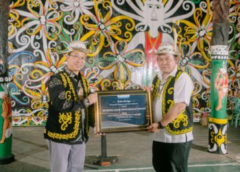  Sebagai Bentuk Pengembangan Wisata Deputi Gubernur BI Beri Bantuan ke Desa Budaya Sungai Bawang  Samarinda   