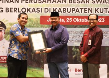 Pemkab Kukar Terima Insentif Fiskal 2023 Dari Kemenkeu RI