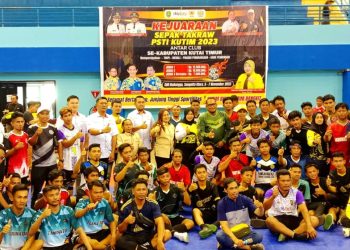 Wabup Kasmidi Bulang Buka Turnamen Sepak Takraw Antar Klub se-Kutim