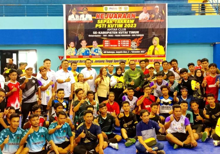 Wabup Kasmidi Bulang Buka Turnamen Sepak Takraw Antar Klub se-Kutim