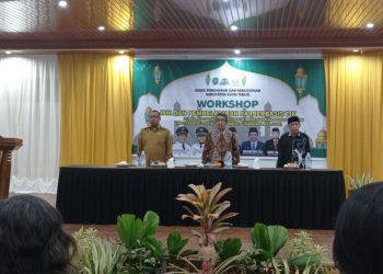 Bupati Kutim Ardiansyah Sulaiman Membuka Workshop MGMP PAI Kutim.