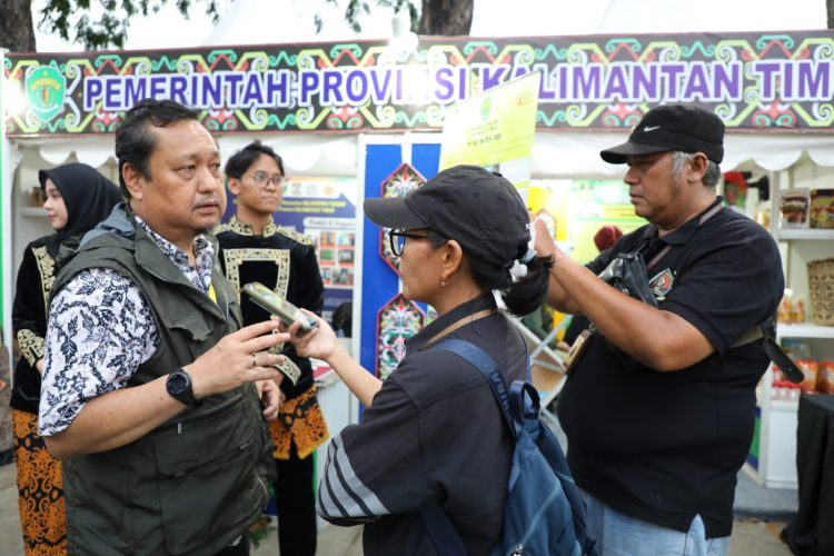 Stand DPMPD Kaltim di Jakarta Banyak di Kunjungi