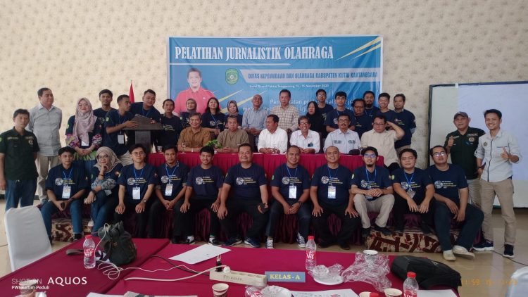 Dispora Kukar Gelar Pelatihan Jurnalistik Olahraga dan Uji Kompetensi Wartawan