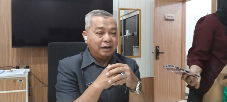 Reses Ali Munsyir, Warga Keluhkan Air Bersih, BPJS dan Drainase