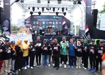 PJ Gubernur Kaltim Akmal Malik Lepas Gowes Jalan Sehat Peringati Hari Kesehatan Nasional ke-59 Provinsi Kaltim Tahun 2023
