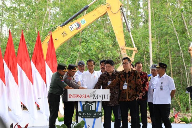 Peletakan Batu Pertama Nusantara Warehouse Park (NWP) Agenda Terakhir PJokowi di (IKN) 2024
