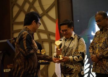 Raih Penghargaan JMSI Award, Wabup Kukar Rendi Solihin Gaungkan UMKM Sebagai Motor Ekonomi Lokal